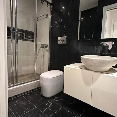 Luxury Roma