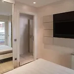 Luxury Apartment *