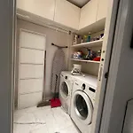 Luxury Apartment *